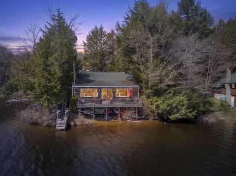 408 Whitney Rd, Stoddard, NH 03464