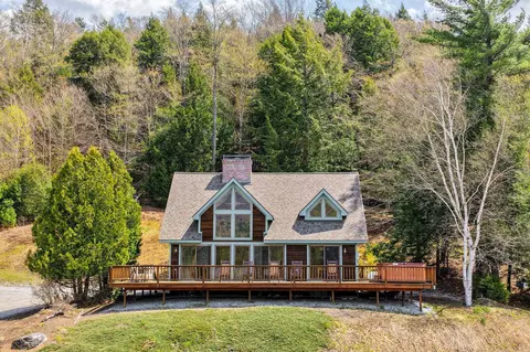28 Plumley Rdg, Ludlow, VT 05149