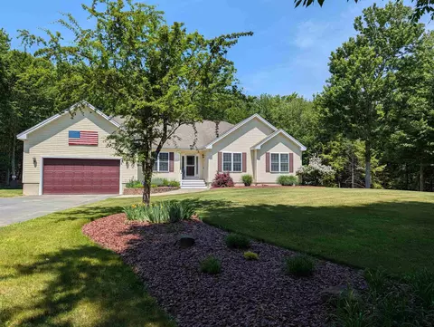 303 Lords Mill Rd, Epsom, NH 03234