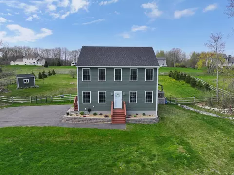 80 Richards Way, Farmington, NH 03835