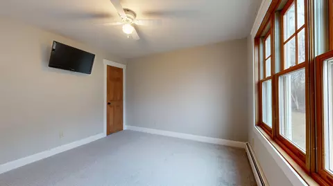 Bedroom - 10 Meadow Dr, Jericho, VT 05465 photo 3 of 5