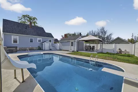 405 Hill St, Manchester, NH 03102