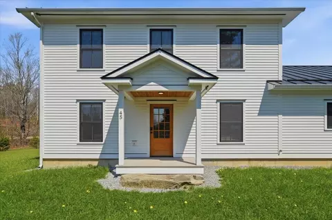 45 Hall Rd, Lincoln, VT 05443