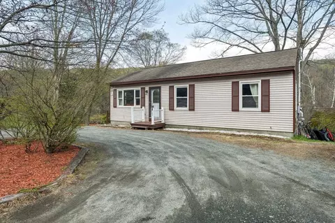 463 Route 12, Hartland, VT 05048