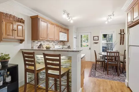 9 West St #B, Winooski, VT 05404