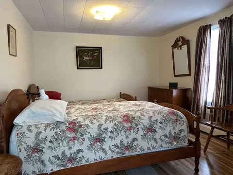 Bedroom - 855 North St, Brandon, VT 05733 photo 1 of 4
