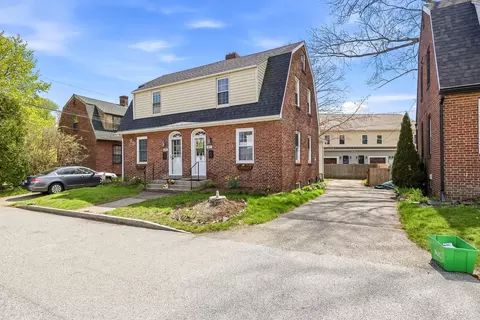 187 Raleigh Way, Portsmouth, NH 03801