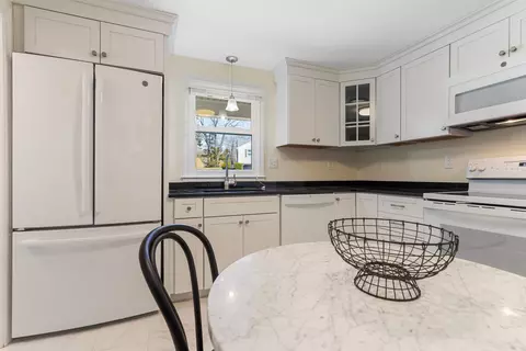 Kitchen - 9 Carolan Ave, Hampton, NH 03842 photo 2 of 3