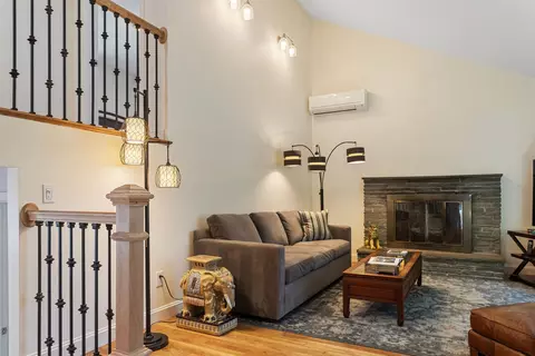 Living - 9 Carolan Ave, Hampton, NH 03842 photo 3 of 5