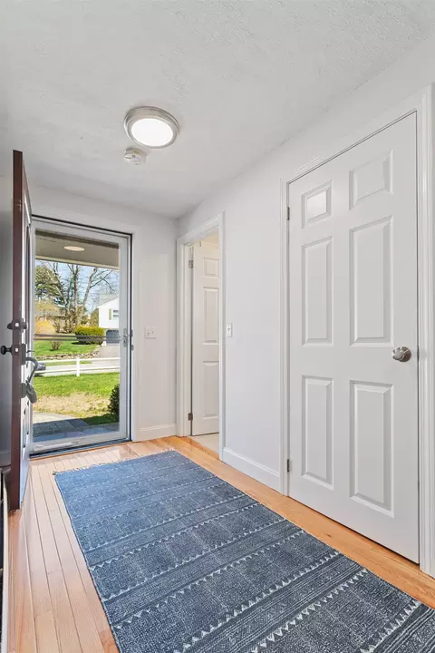 Entry Way - 9 Carolan Ave, Hampton, NH 03842 photo 1 of 2