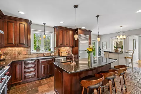 Kitchen - 11 Longmeadow Rd, Windham, NH 03087 photo 3 of 4