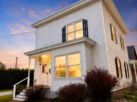 2 Kirk St, Barre, VT 05641