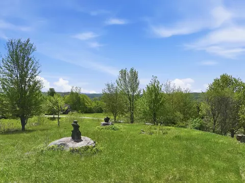 351 Ledgewood Dr, Williston, VT 05495 photo 11