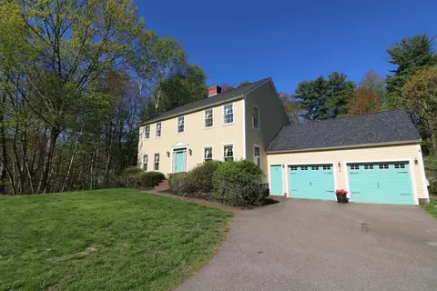 2 Blue Heron Dr, Dover, NH 03820