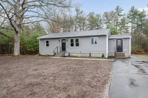 4 Tina Ave, Pelham, NH 03076