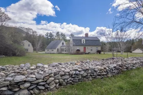 23 Stonewall Ln, Dorset, VT 05251