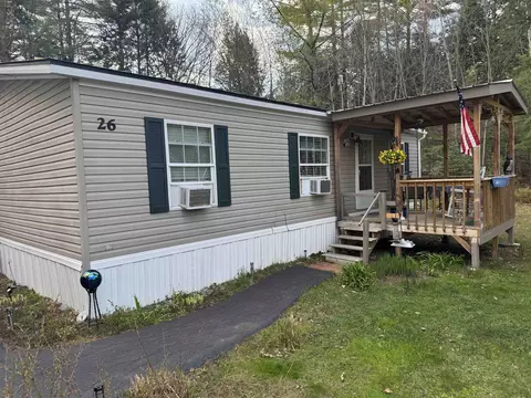26 Melody Ln, Hillsborough, NH 03244