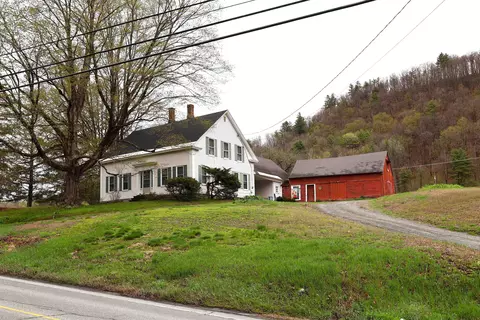 1015 Route 14, Hartford, VT 05047