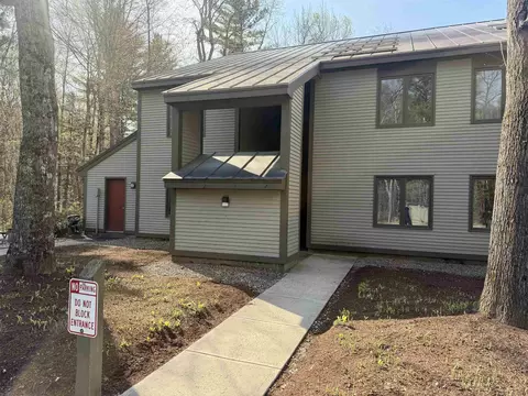 31 Christmas Tree Rd #2, Warren, VT 05674