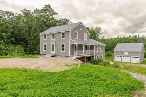 13 Mill Rd, Tamworth, NH 03886
