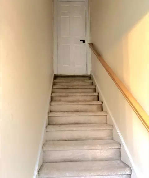 Entry Way - 2 Cardinal Cir, Derry, NH 03038 photo 2 of 2