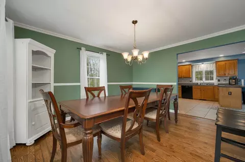 Dining - 2 Cardinal Cir, Derry, NH 03038 photo 3 of 3