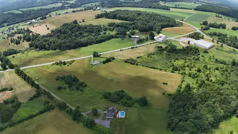 251 Morrison Rd, Barre Town, VT 05641