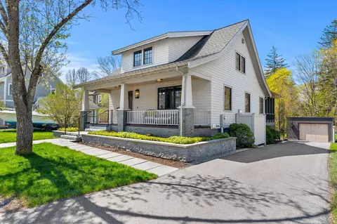226 Park St, Portsmouth, NH 03801
