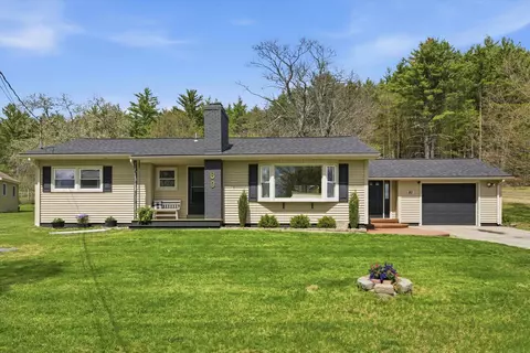 80 English Range Rd, Derry, NH 03038