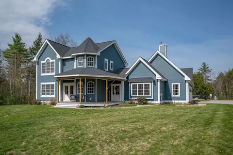 145 Horizon Dr, Goffstown, NH 03045