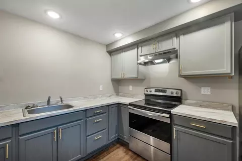 Kitchen - 839 Route 16, Ossipee, NH 03864 photo 2 of 3