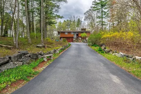 Exterior - 5 Quarry Rd, Hampstead, NH 03841 photo 2 of 5