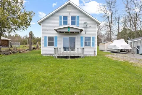 55 Dewing Rd, Franklin, VT 05457