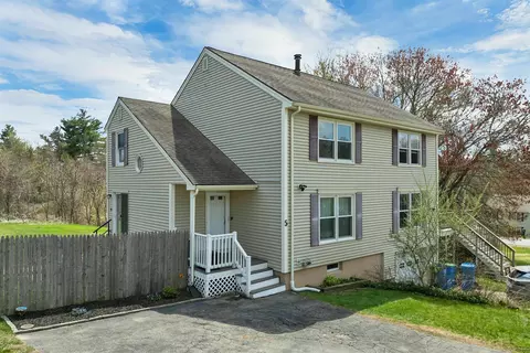 5 Richardson Rd #L, Derry, NH 03038
