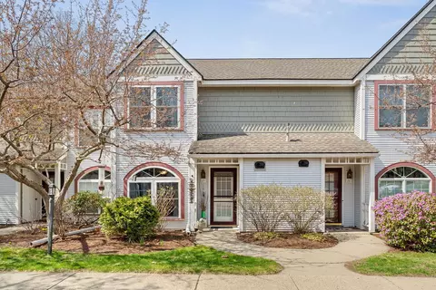 27 Northshore Dr, Burlington, VT 05401