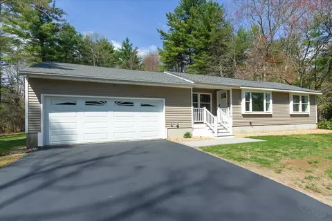 7 Ermer Rd, Derry, NH 03038