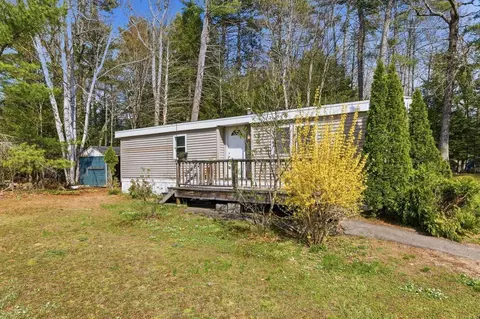 211 Emerald Dr, Barrington, NH 03825