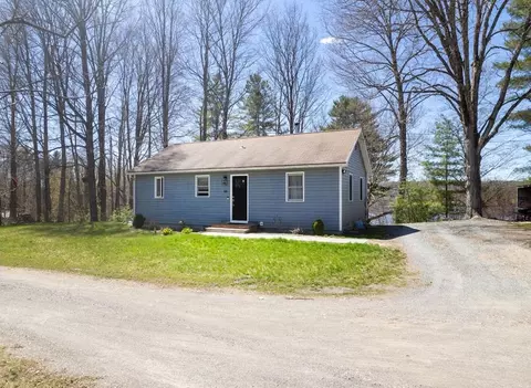 66 Hemmsted Cir, Castleton, VT 05735