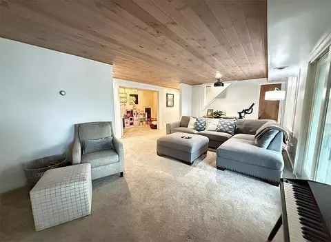 Living - 66 Hemmsted Cir, Castleton, VT 05735 photo 5 of 6