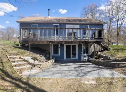 66 Hemmsted Cir, Castleton, VT 05735