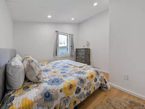 Bedroom - 4 Lower Highlands Rd #G, Dover, VT 05356 photo 5 of 6