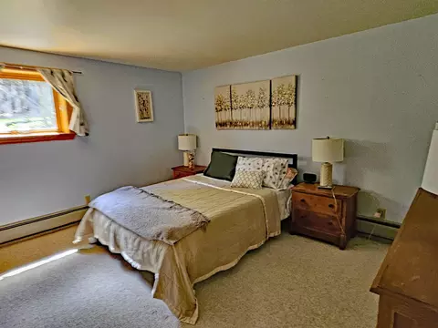 Bedroom - 25 Yeaw Rd, Dover, VT 05341 photo 5 of 5