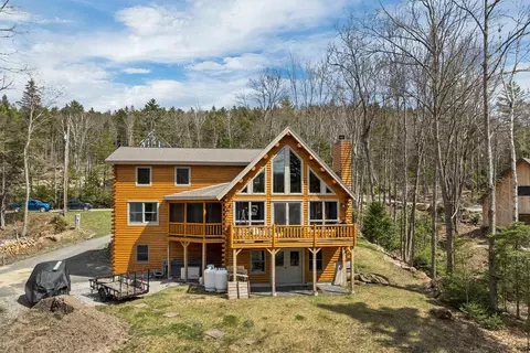 927 Ashueot Dr, Washington, NH 03280