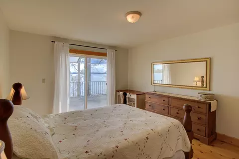 Bedroom - 23 Mud Pt S, Alburgh, VT 05440 photo 2 of 10