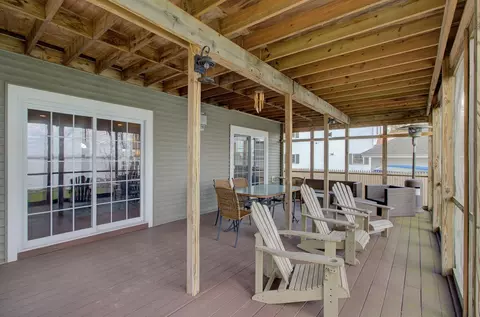 Exterior - 23 Mud Pt S, Alburgh, VT 05440 photo 8 of 12
