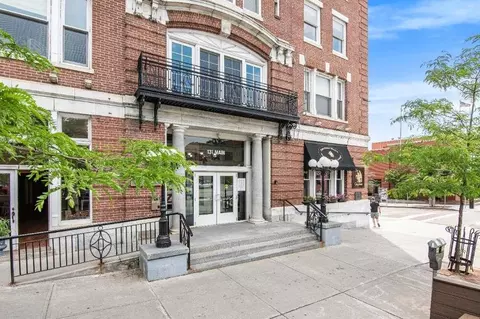 131 Main St #2A-1, Burlington, VT 05401