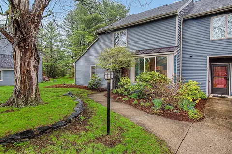 911 Dorset St #29, South Burlington, VT 05403