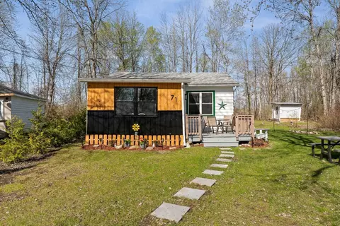 71 Kirk And Fitts Rd, Alburgh, VT 05440