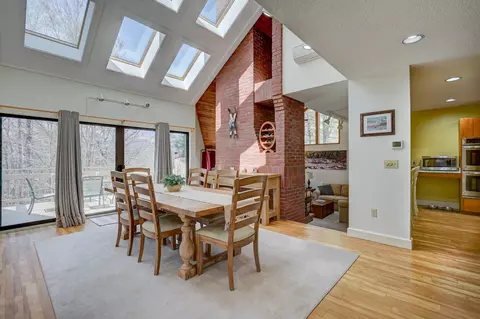 28 Birch Woods Ln #8, Conway, NH 03860