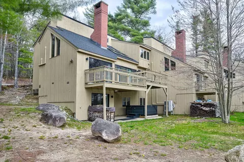 28 Birch Woods Ln #8, Conway, NH 03860
